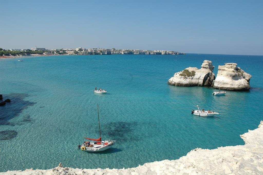 Hotel Thàlas Club Torre dell'Orso Esterno foto