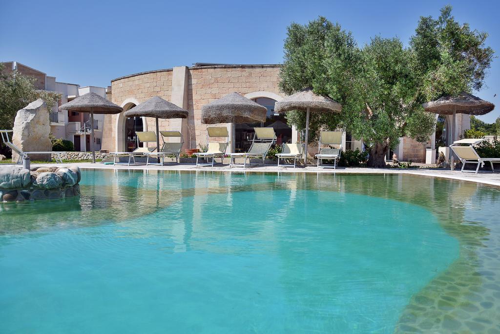 Hotel Thàlas Club Torre dell'Orso Esterno foto